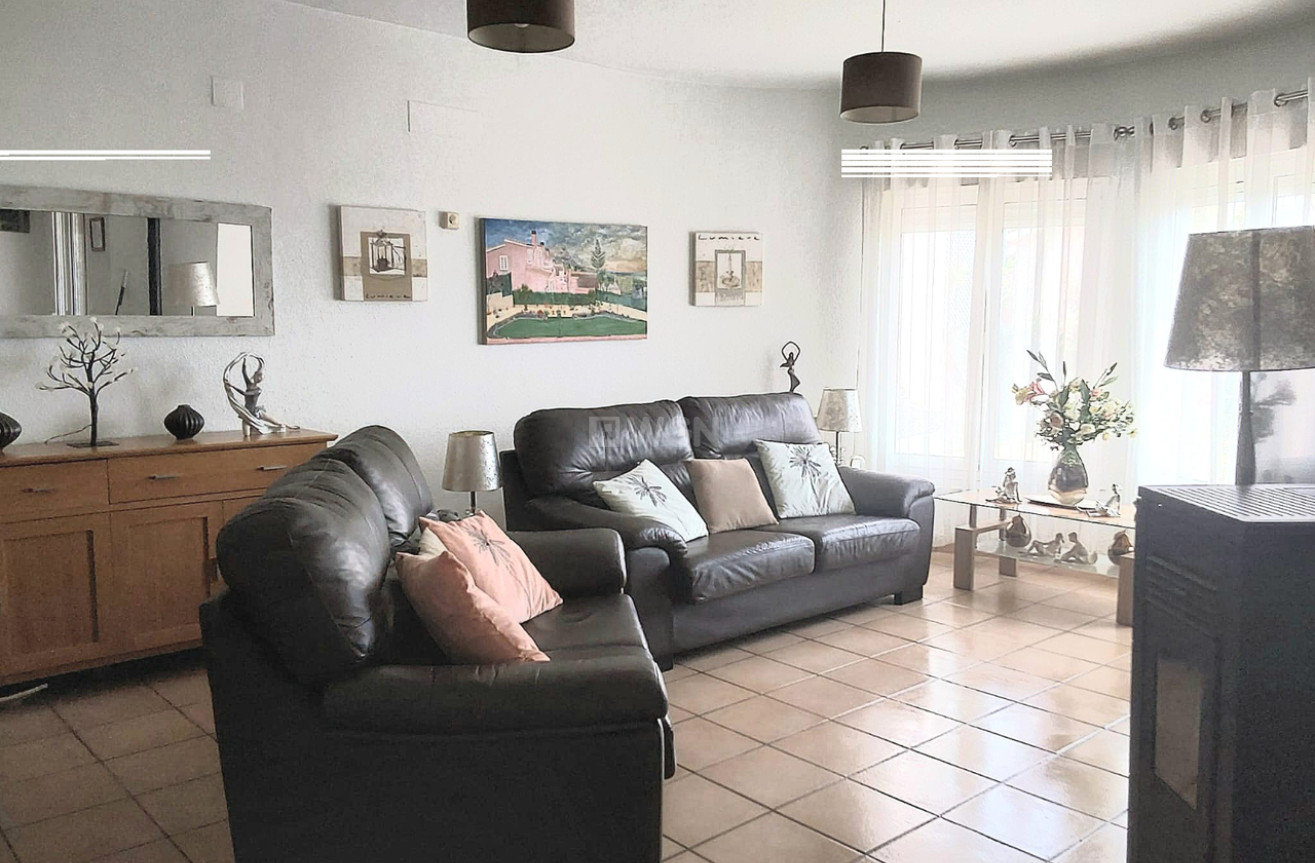 Resale - Villa - Gata de Gorgos - Inland