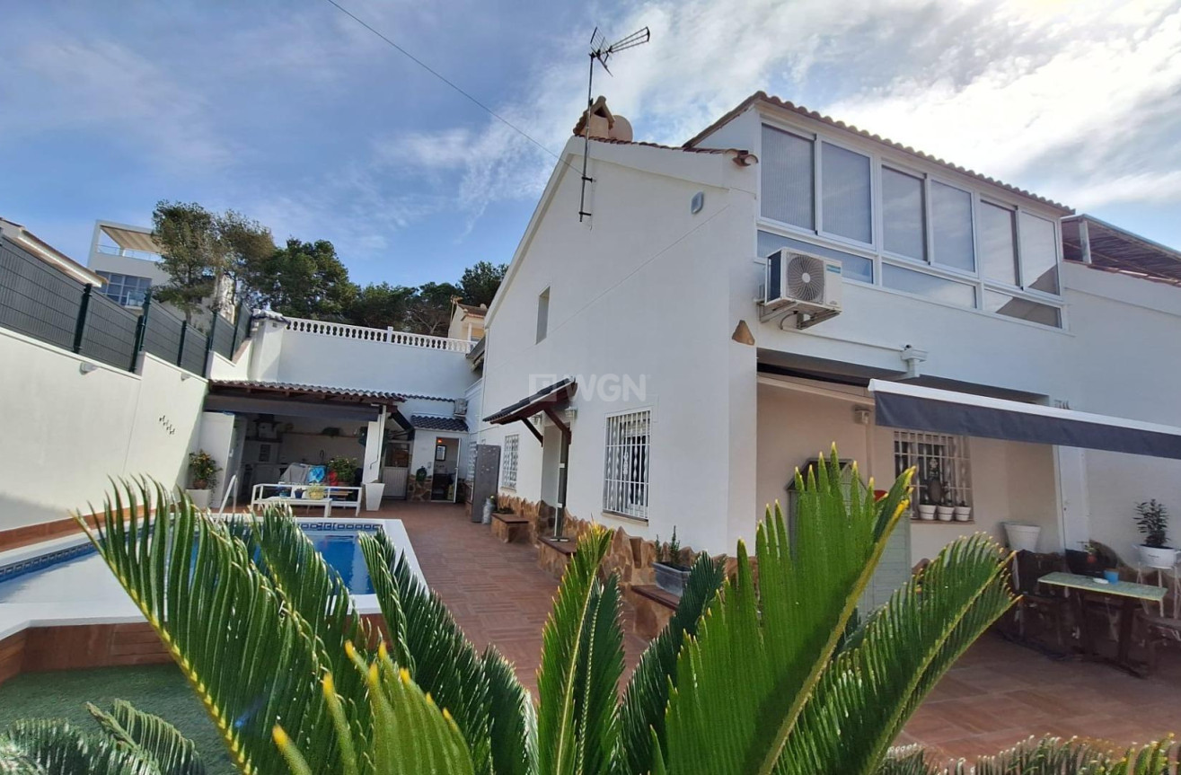 Odsprzedaż - Villa - Torrevieja - Los Balcones - Los Altos del Edén