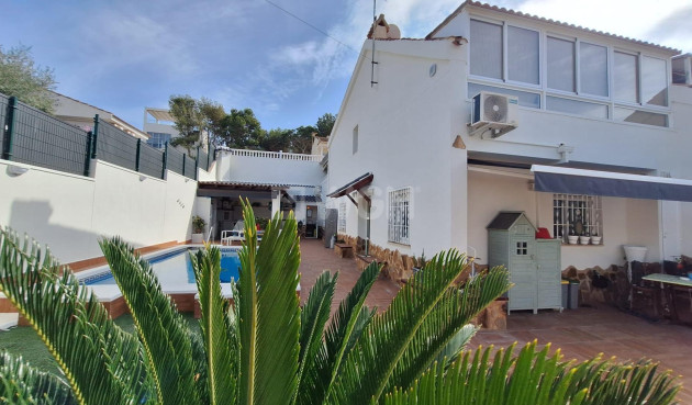 Odsprzedaż - Villa - Torrevieja - Los Balcones - Los Altos del Edén