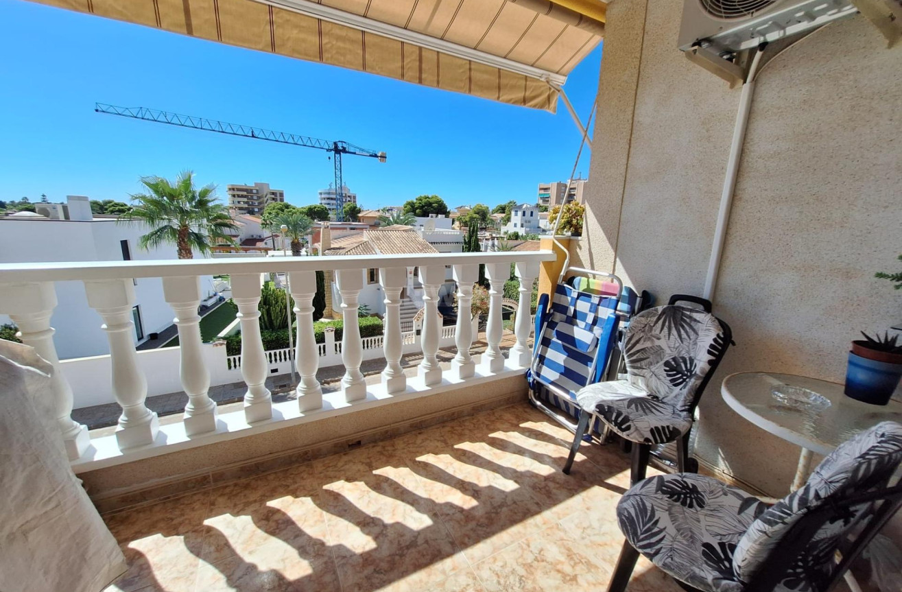 Resale - Apartment / flat - Orihuela Costa - La Zenia