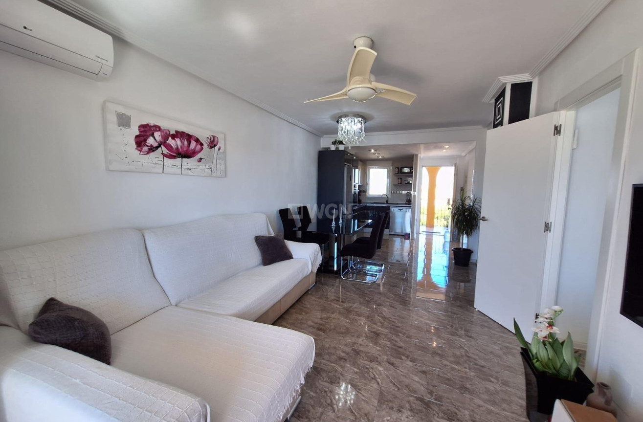 Resale - Apartment / flat - Orihuela Costa - La Zenia