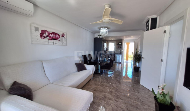 Resale - Apartment / flat - Orihuela Costa - La Zenia