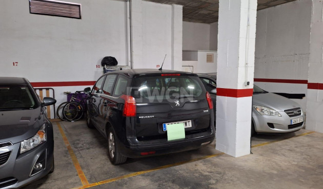 Resale - Apartment / flat - Orihuela Costa - La Zenia