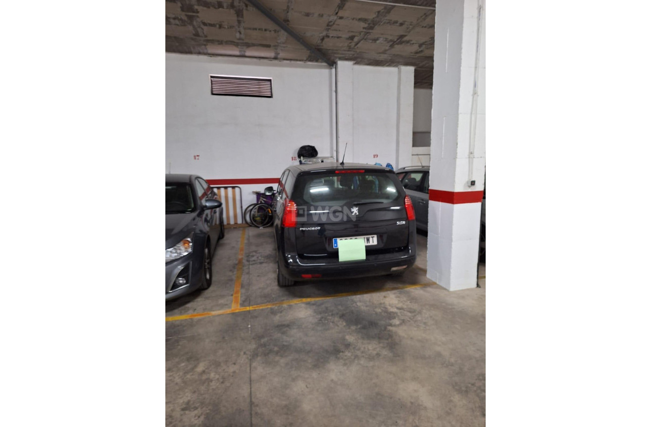 Resale - Apartment / flat - Orihuela Costa - La Zenia