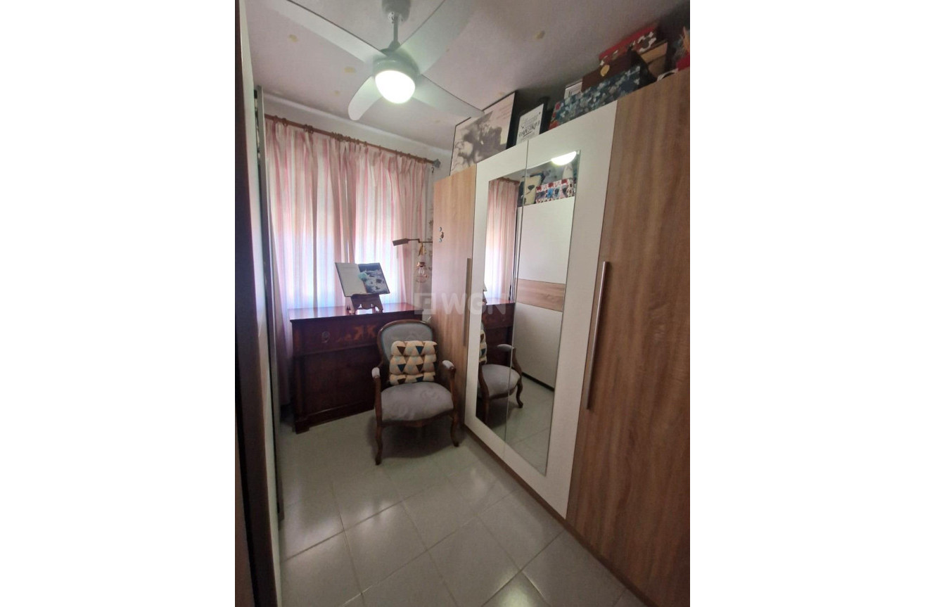 Resale - Apartment / flat - Orihuela Costa - Playa Flamenca