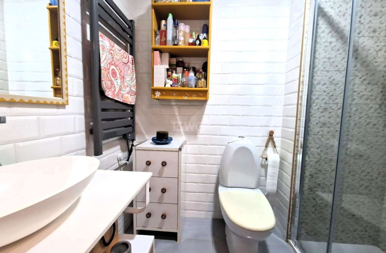 Resale - Apartment / flat - Orihuela Costa - Playa Flamenca