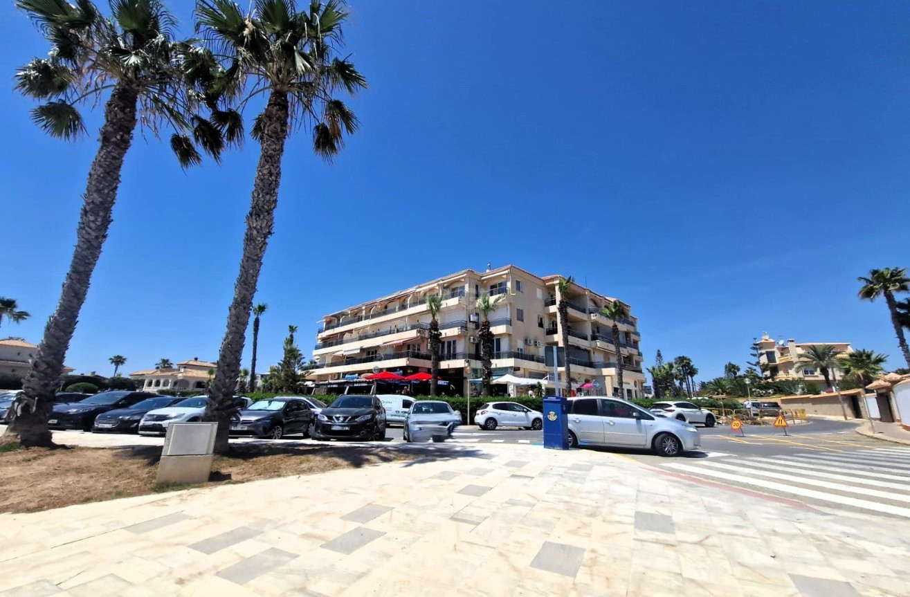 Resale - Apartment / flat - Orihuela Costa - Playa Flamenca