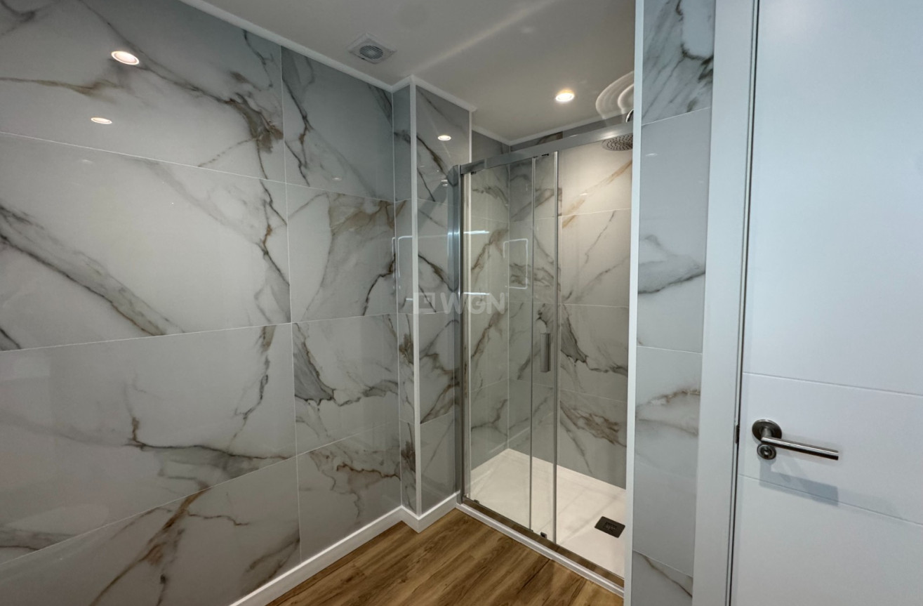 Reventa - Apartamento / piso - Orihuela Costa - Costa Blanca