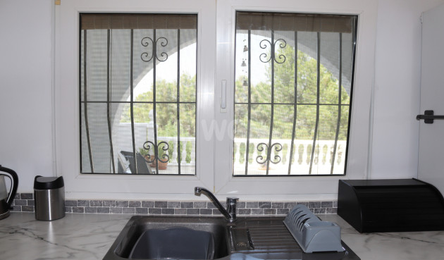 Odsprzedaż - Villa - Parcent - Inland