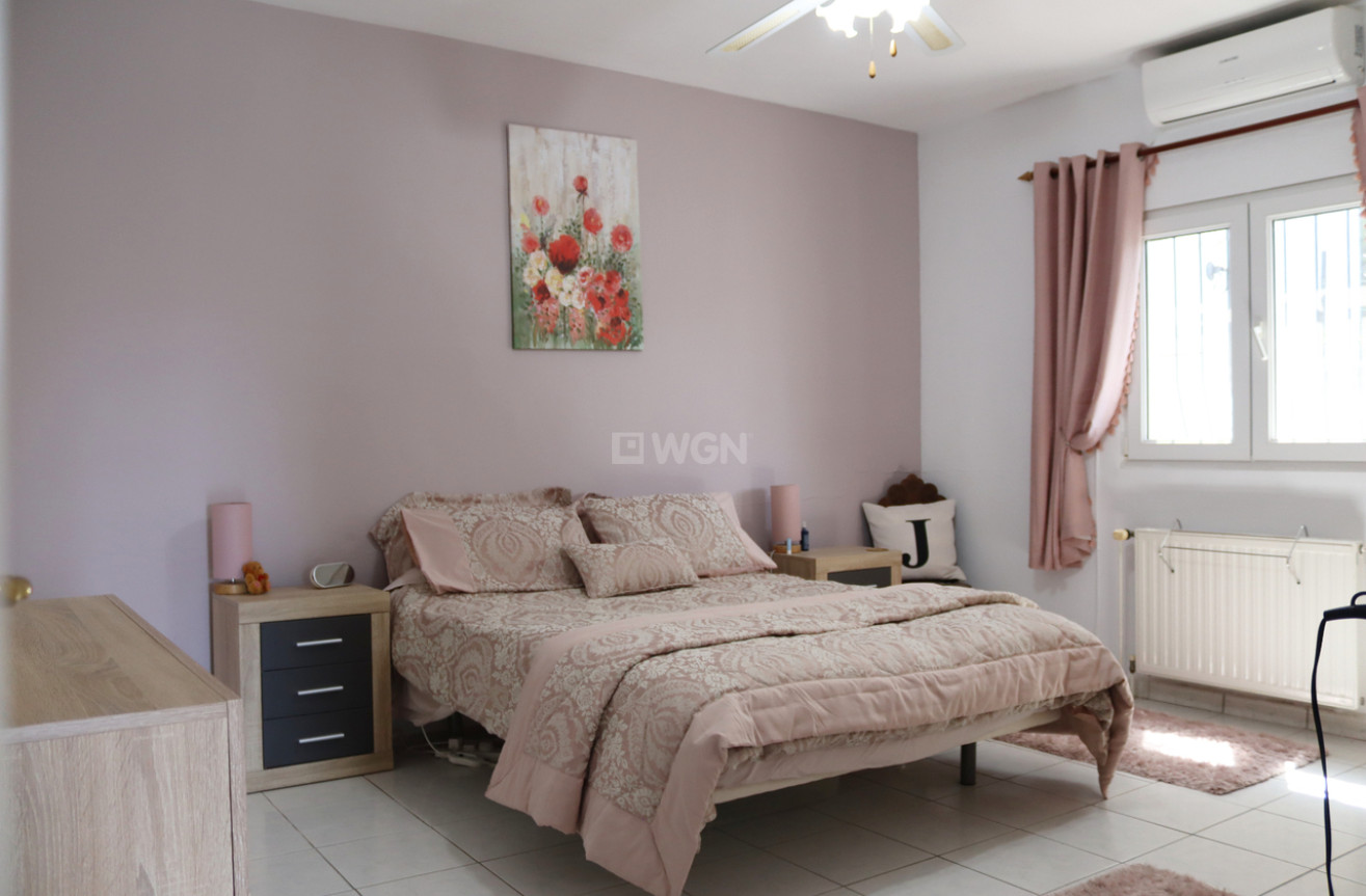 Odsprzedaż - Villa - Parcent - Inland