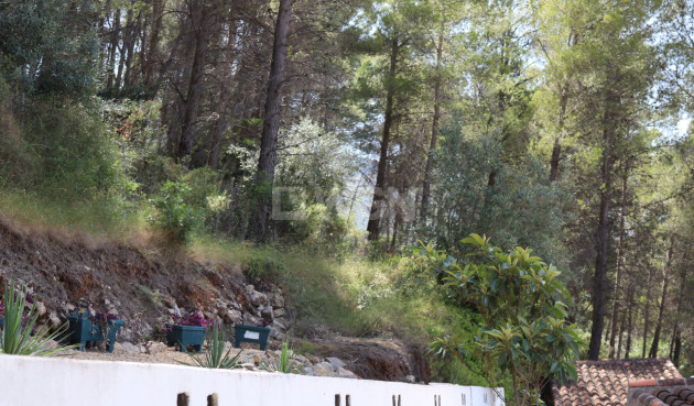 Odsprzedaż - Villa - Parcent - Inland