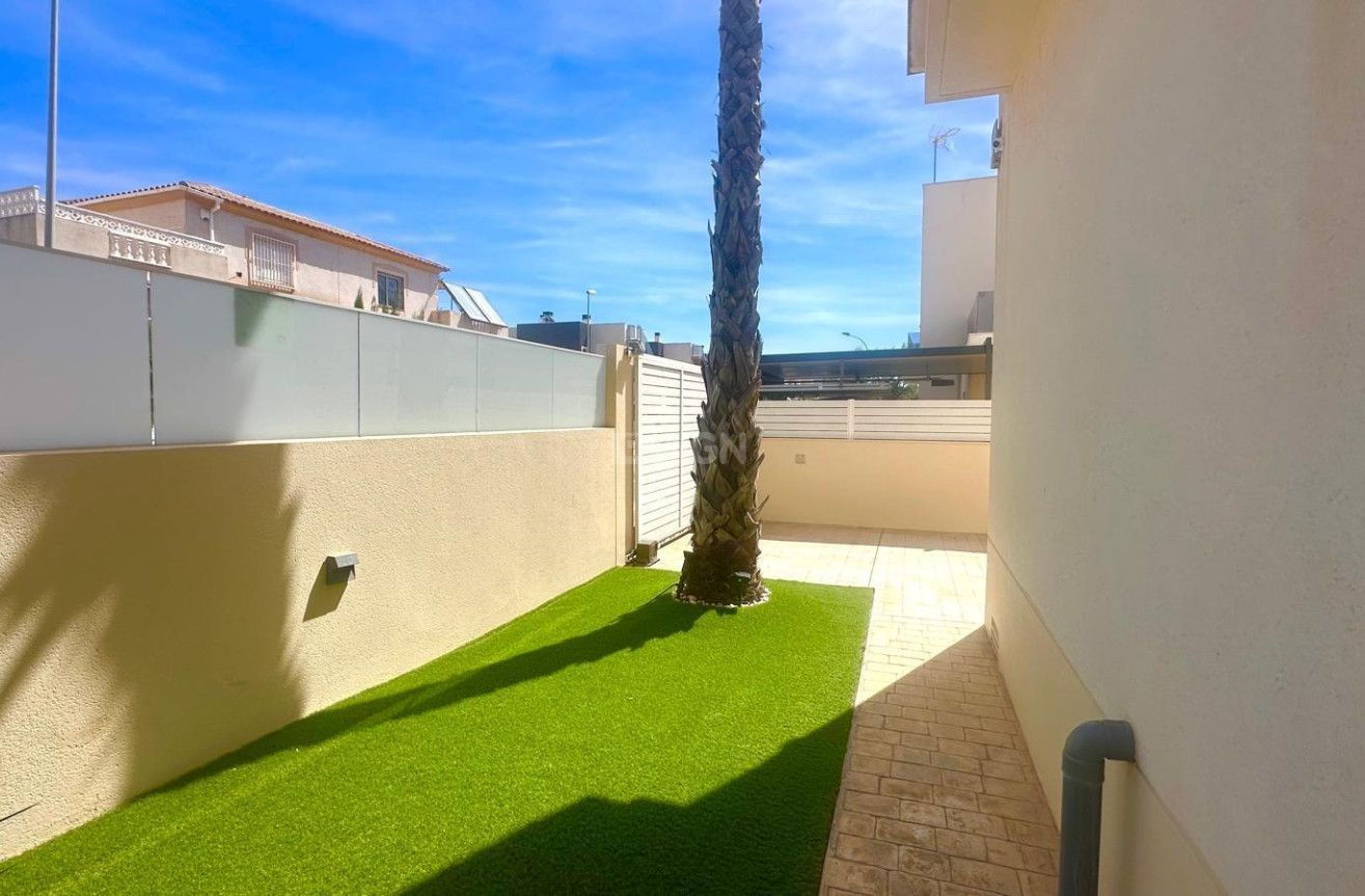 Reventa - Villa - Torrevieja - Miramar - Torre Del Moro