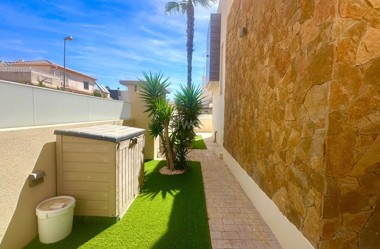 Reventa - Villa - Torrevieja - Miramar - Torre Del Moro