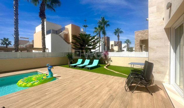 Reventa - Villa - Torrevieja - Miramar - Torre Del Moro