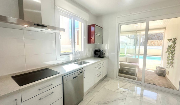 Reventa - Villa - Torrevieja - Miramar - Torre Del Moro