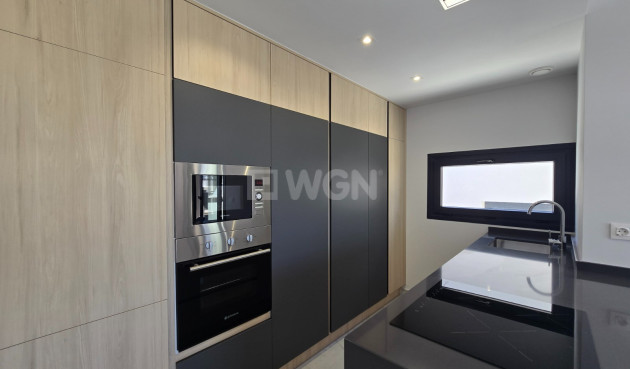 Odsprzedaż - Mieszkanie w bloku - Orihuela Costa - Costa Blanca