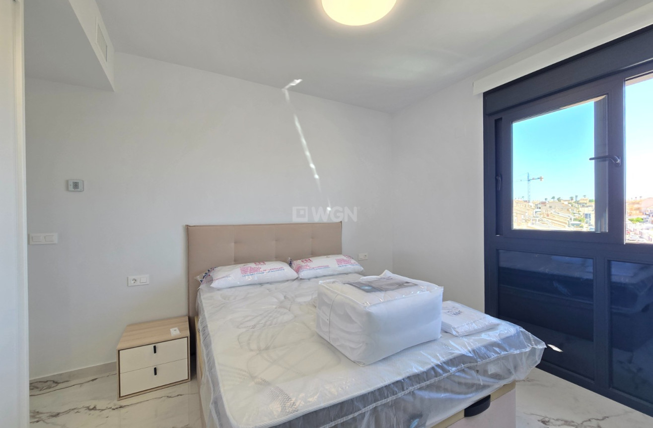 Odsprzedaż - Mieszkanie w bloku - Orihuela Costa - Costa Blanca