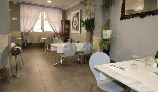 Odsprzedaż - Reklama w telewizji - Torrevieja - Playa del Cura