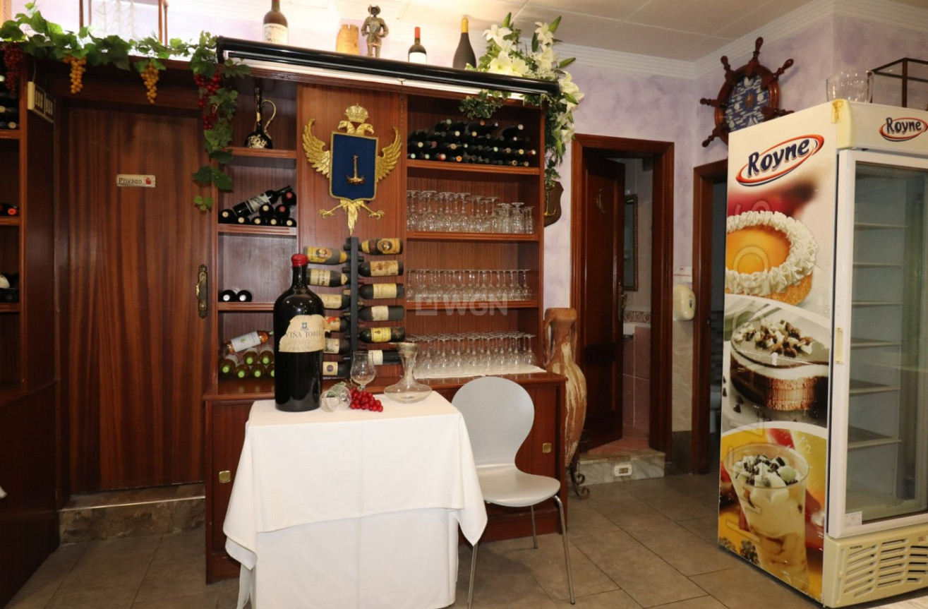 Odsprzedaż - Reklama w telewizji - Torrevieja - Playa del Cura