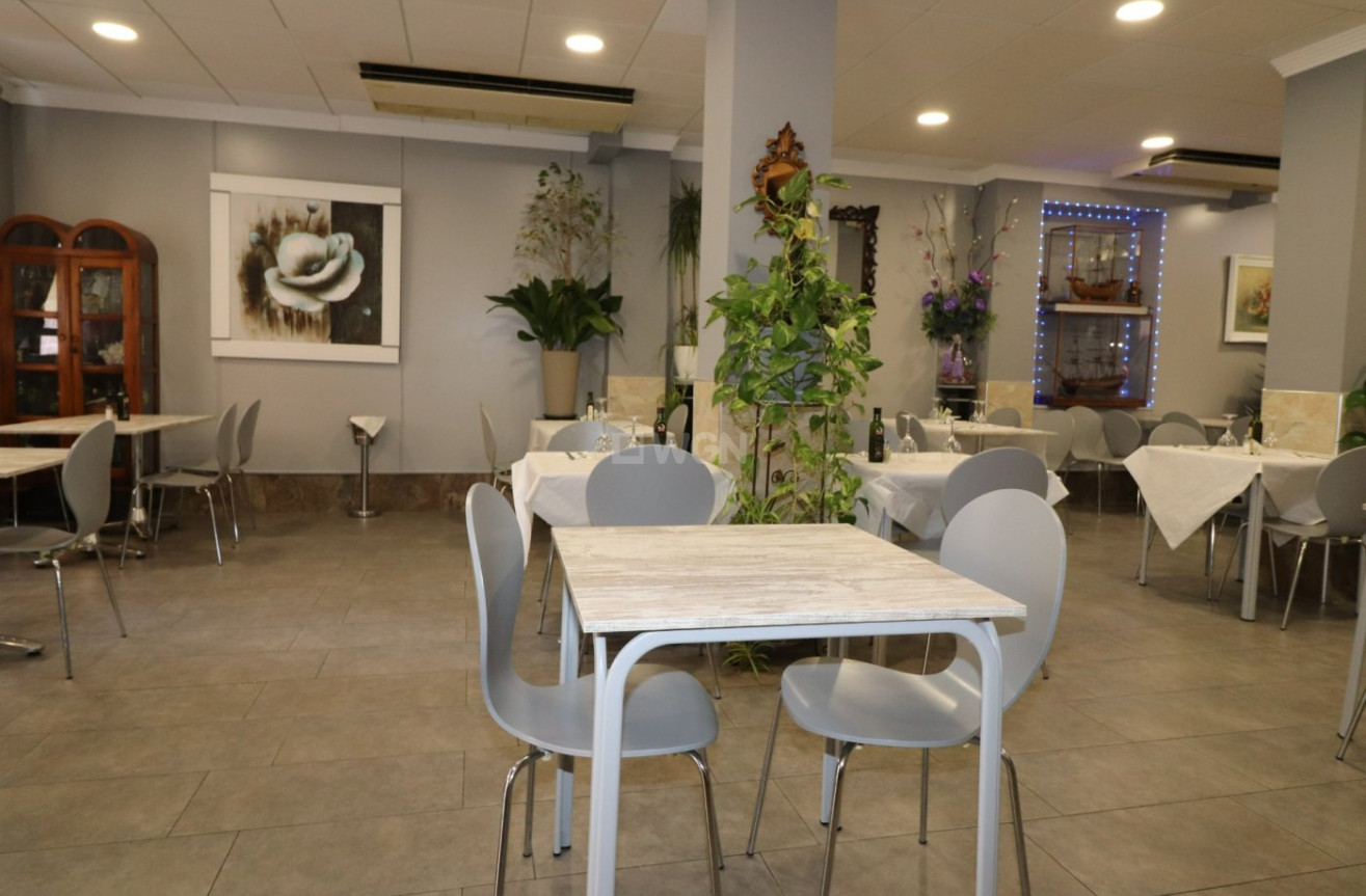 Odsprzedaż - Reklama w telewizji - Torrevieja - Playa del Cura