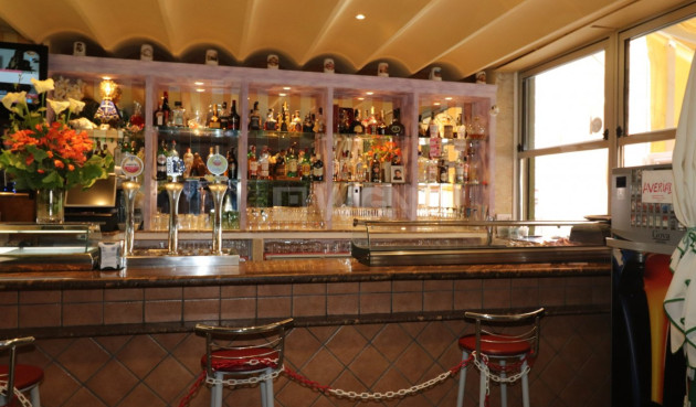 Odsprzedaż - Reklama w telewizji - Torrevieja - Playa del Cura