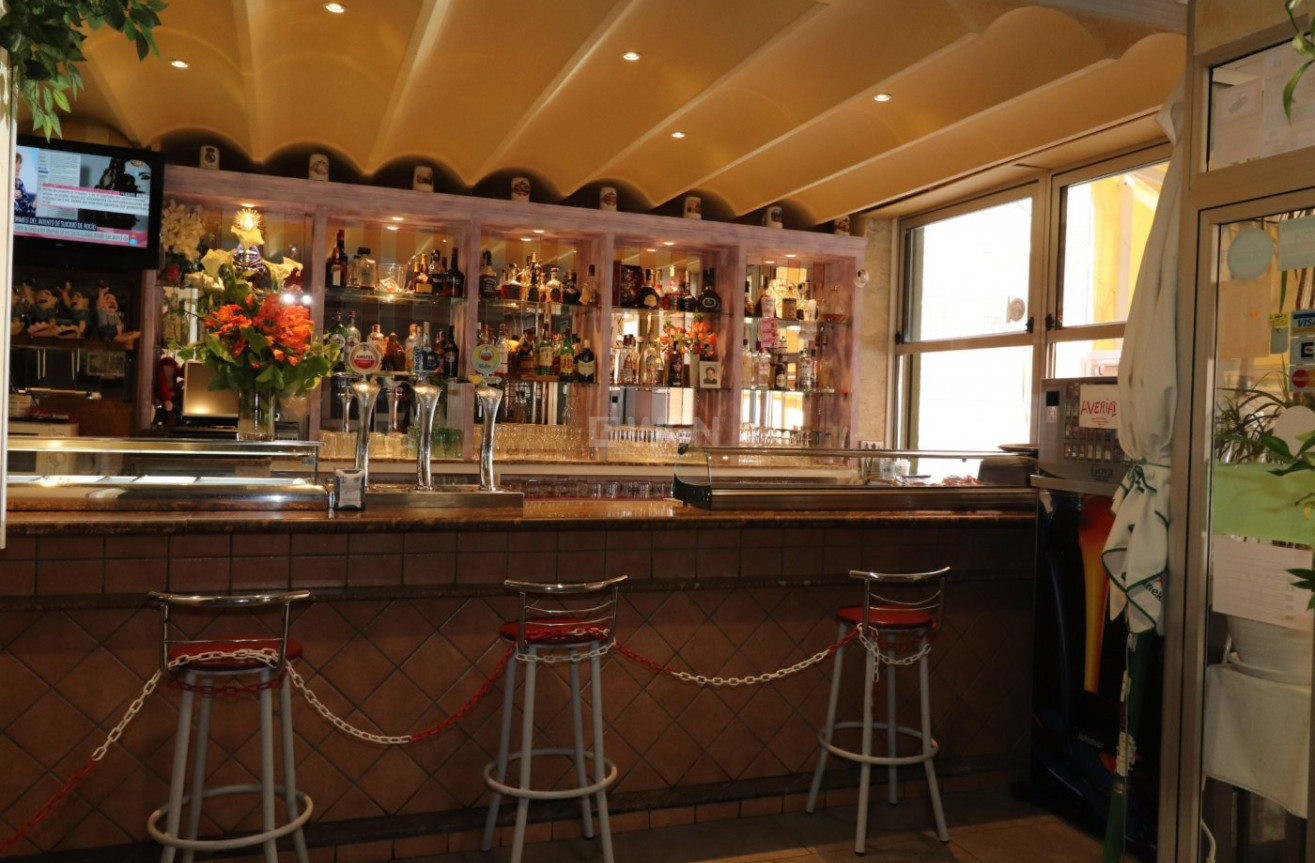 Odsprzedaż - Reklama w telewizji - Torrevieja - Playa del Cura