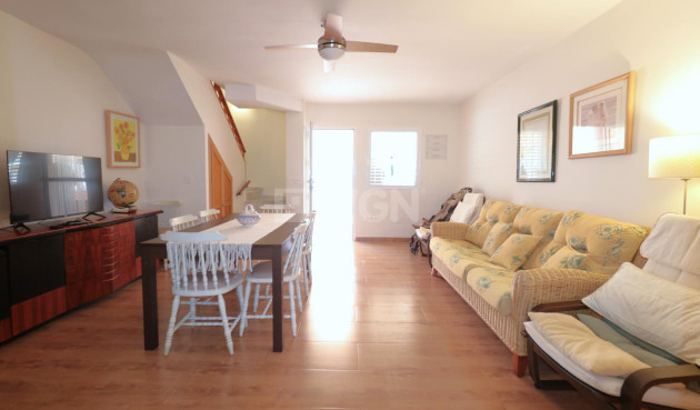 Odsprzedaż - Kamienica - Torrevieja - Playa De Los Naufragos