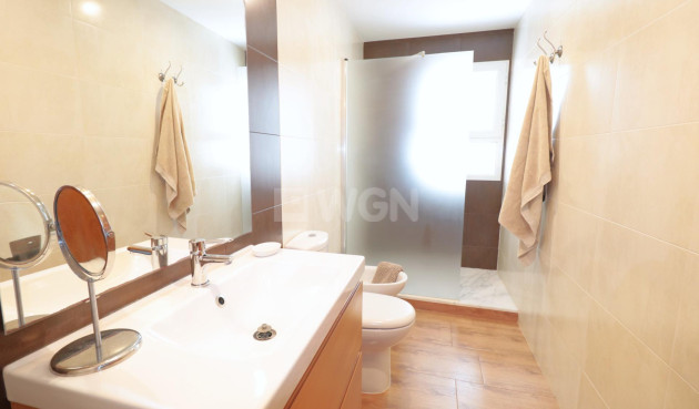 Odsprzedaż - Kamienica - Torrevieja - Playa De Los Naufragos