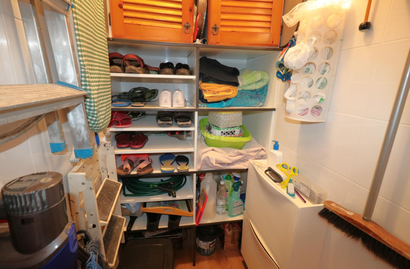 Odsprzedaż - Kamienica - Torrevieja - Playa De Los Naufragos