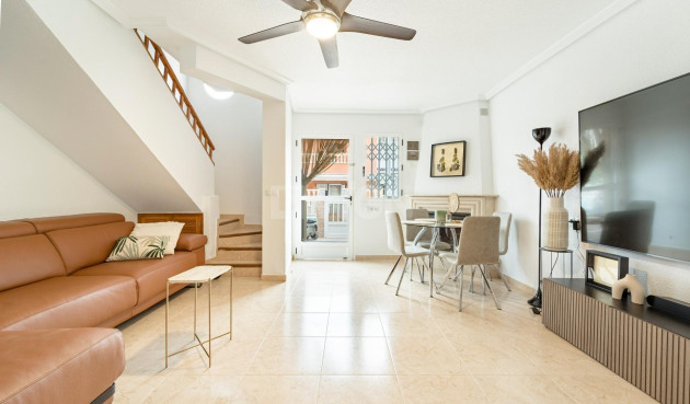 Reventa - Duplex - Torrevieja - Playa De Los Naufragos