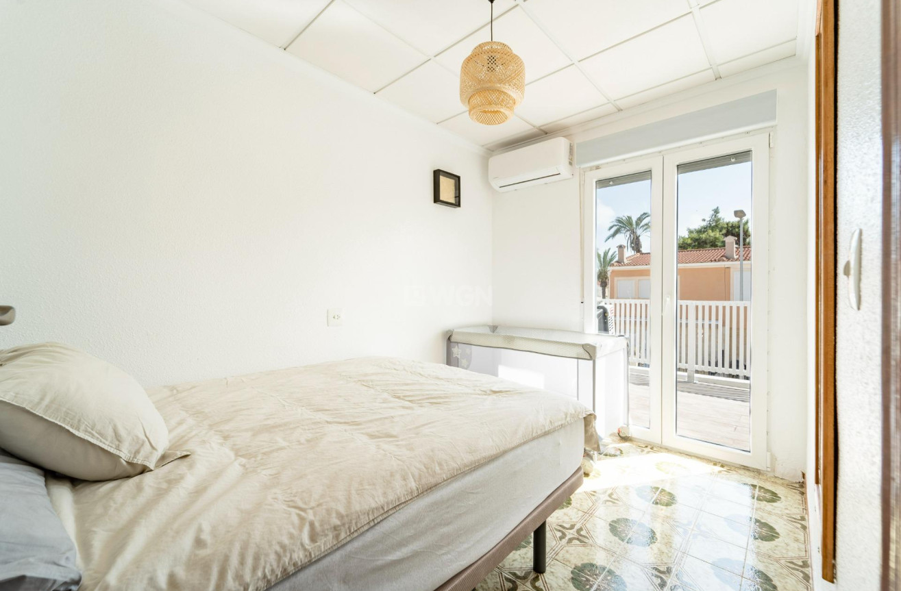 Reventa - Duplex - Torrevieja - Playa De Los Naufragos