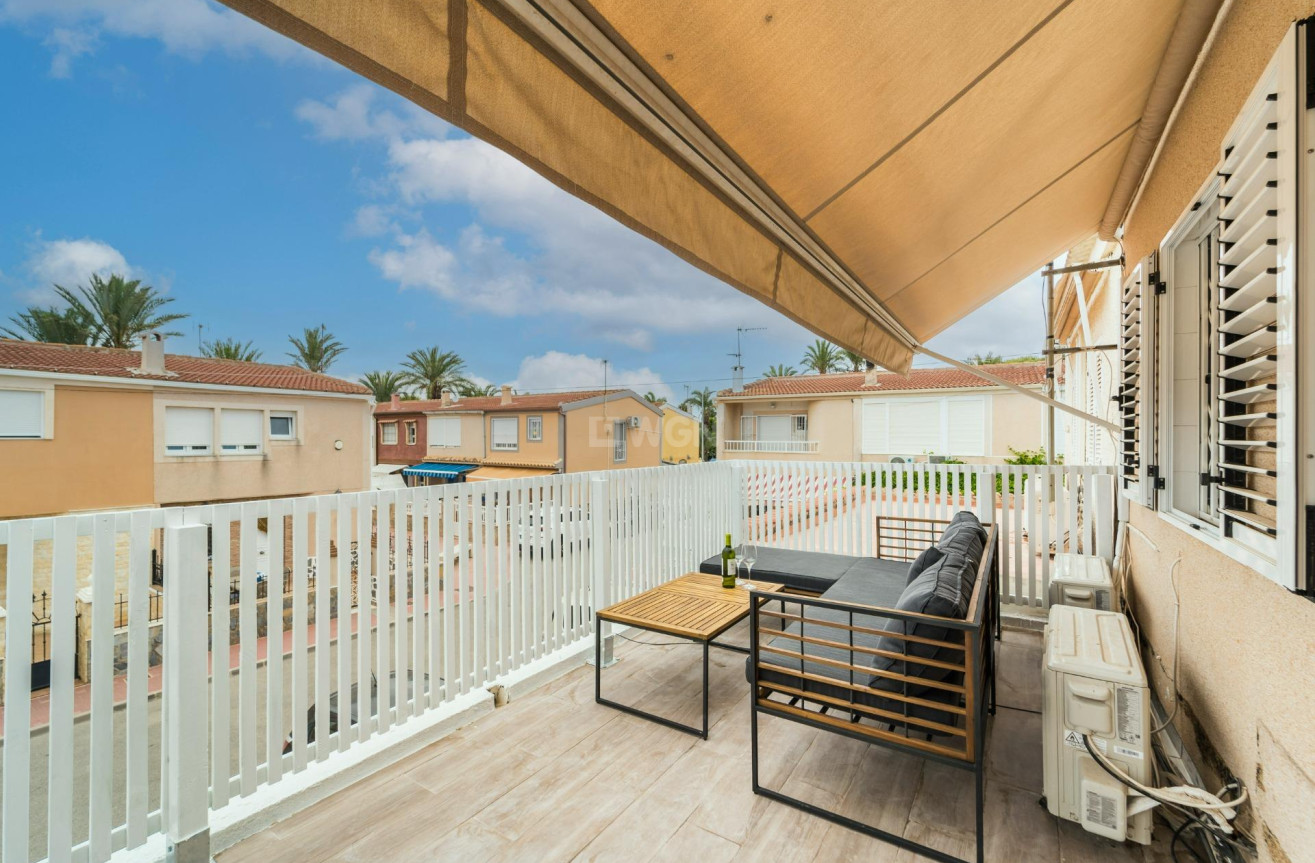 Reventa - Duplex - Torrevieja - Playa De Los Naufragos