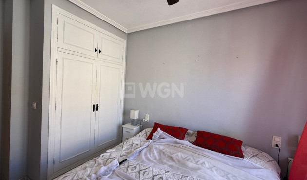 Odsprzedaż - Mieszkanie w bloku - Torrevieja - Costa Blanca