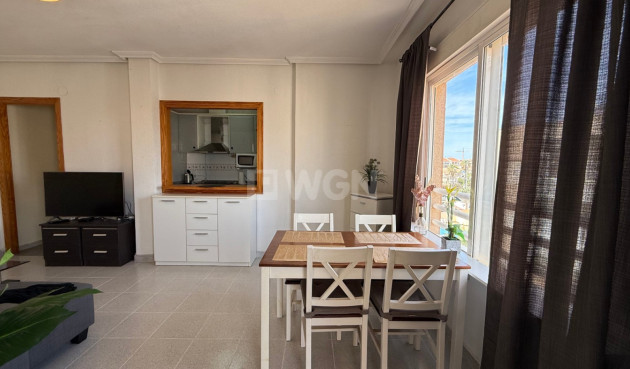 Odsprzedaż - Mieszkanie w bloku - Torrevieja - Costa Blanca