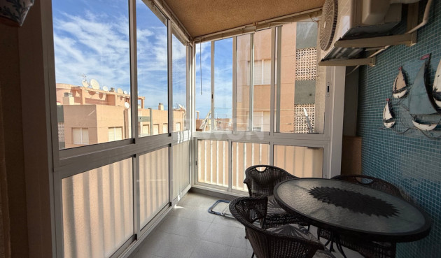 Odsprzedaż - Mieszkanie w bloku - Torrevieja - Costa Blanca