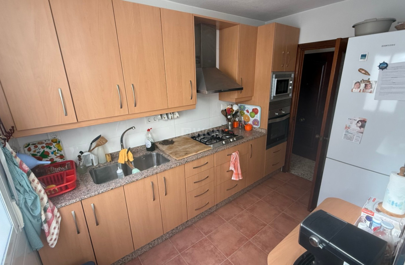 Odsprzedaż - Mieszkanie w bloku - Torrevieja - Costa Blanca