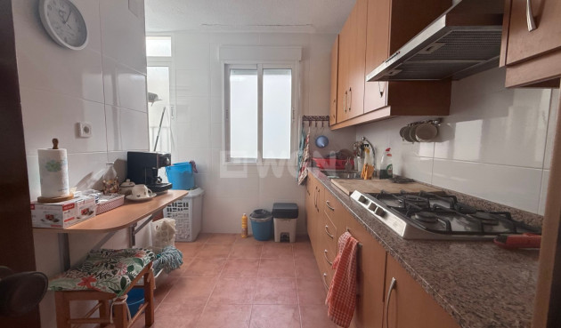 Odsprzedaż - Mieszkanie w bloku - Torrevieja - Costa Blanca