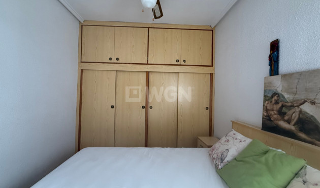 Odsprzedaż - Mieszkanie w bloku - Torrevieja - Costa Blanca