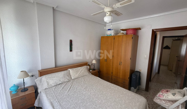 Odsprzedaż - Mieszkanie w bloku - Torrevieja - Costa Blanca
