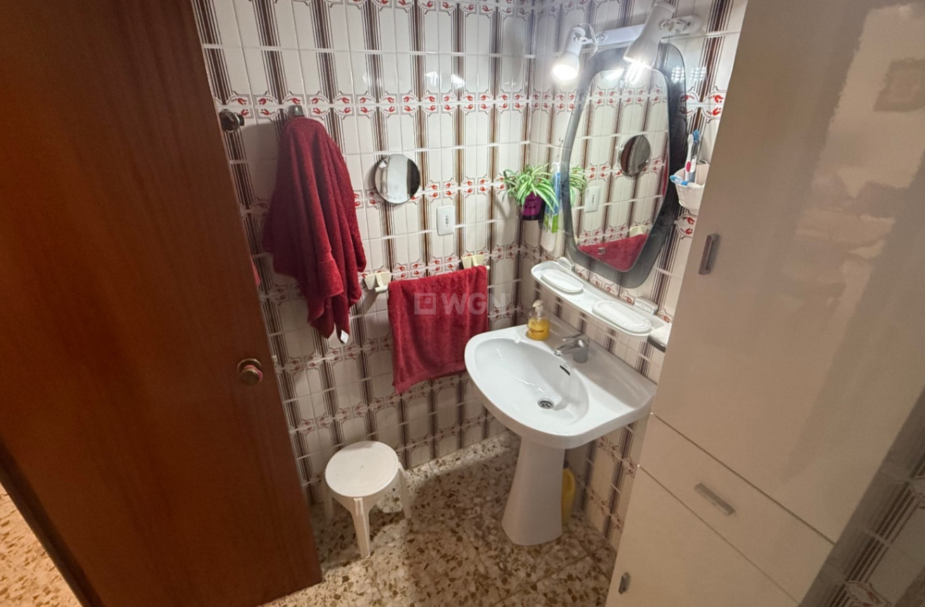 Odsprzedaż - Mieszkanie w bloku - Torrevieja - Costa Blanca