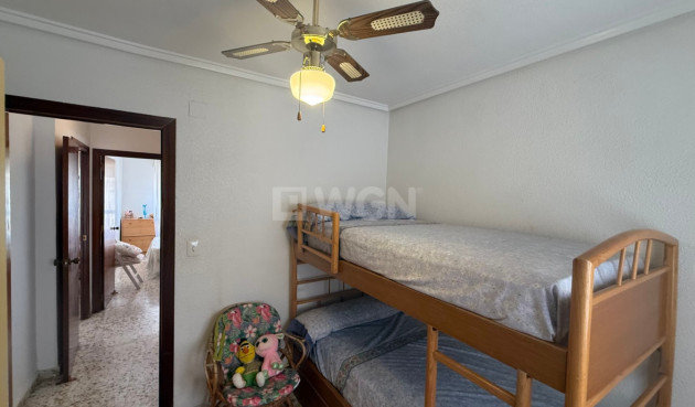 Odsprzedaż - Mieszkanie w bloku - Torrevieja - Costa Blanca