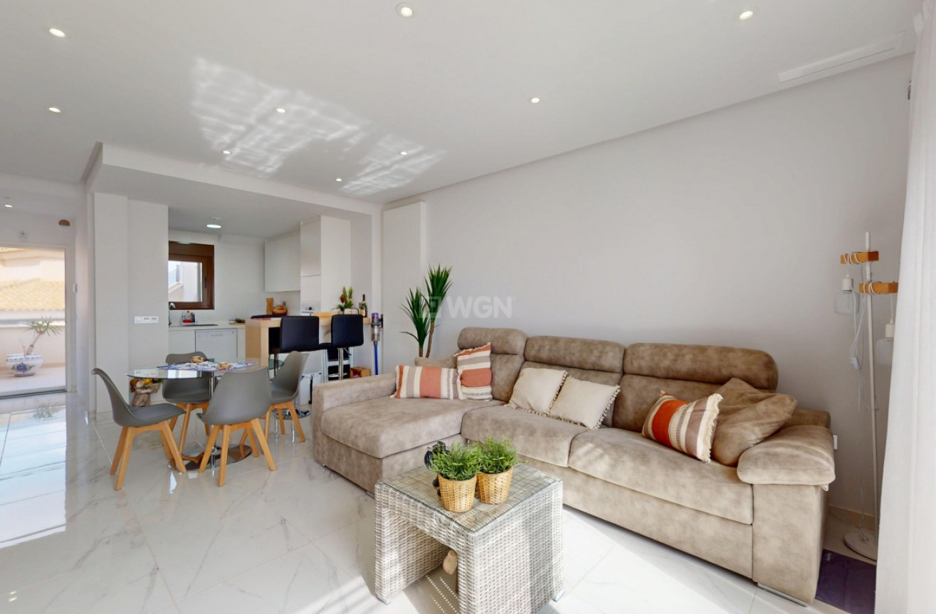 Resale - Apartment / flat - Dolores de Pacheco - Inland