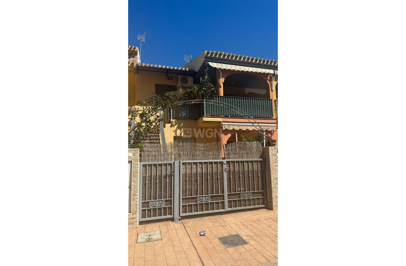 Odsprzedaż - Mieszkanie w bloku - Los Alcázares - Costa Calida