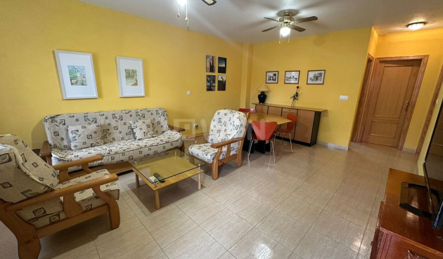 Odsprzedaż - Mieszkanie w bloku - Los Alcázares - Costa Calida