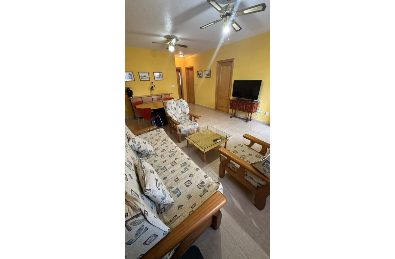 Odsprzedaż - Mieszkanie w bloku - Los Alcázares - Costa Calida