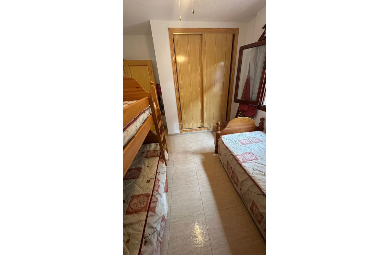 Odsprzedaż - Mieszkanie w bloku - Los Alcázares - Costa Calida