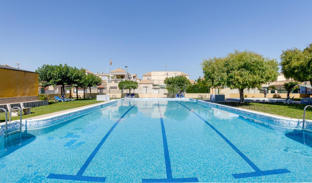 Resale - Townhouse - Torrevieja - Carrefour