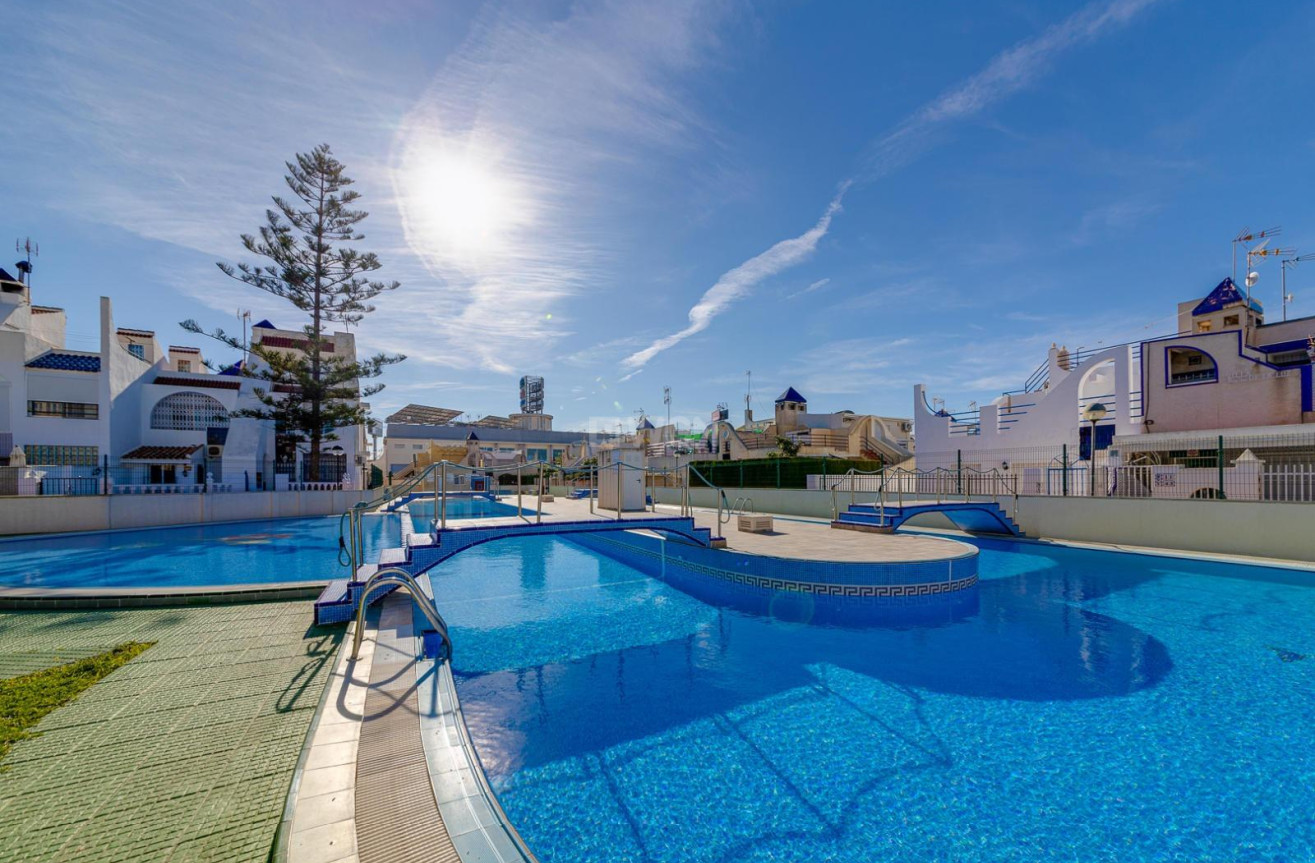 Resale - Townhouse - Torrevieja - Carrefour