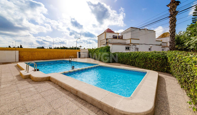 Resale - Townhouse - Torrevieja - Carrefour