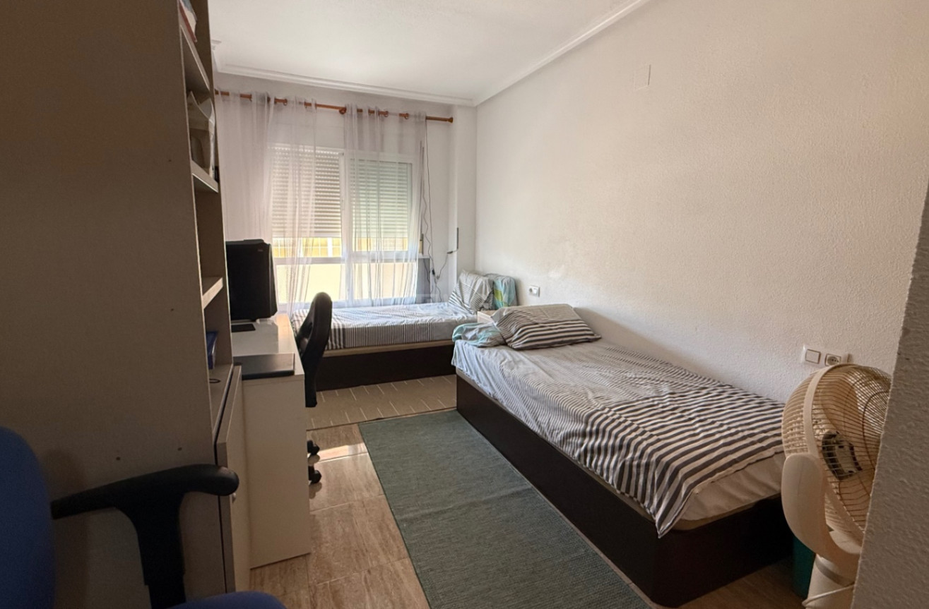 Reventa - Apartamento / piso - Los Montesinos - Costa Blanca